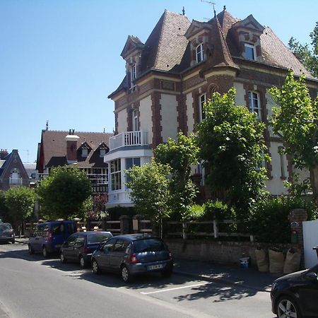 La Maison D'Emilie Улгат Екстериор снимка